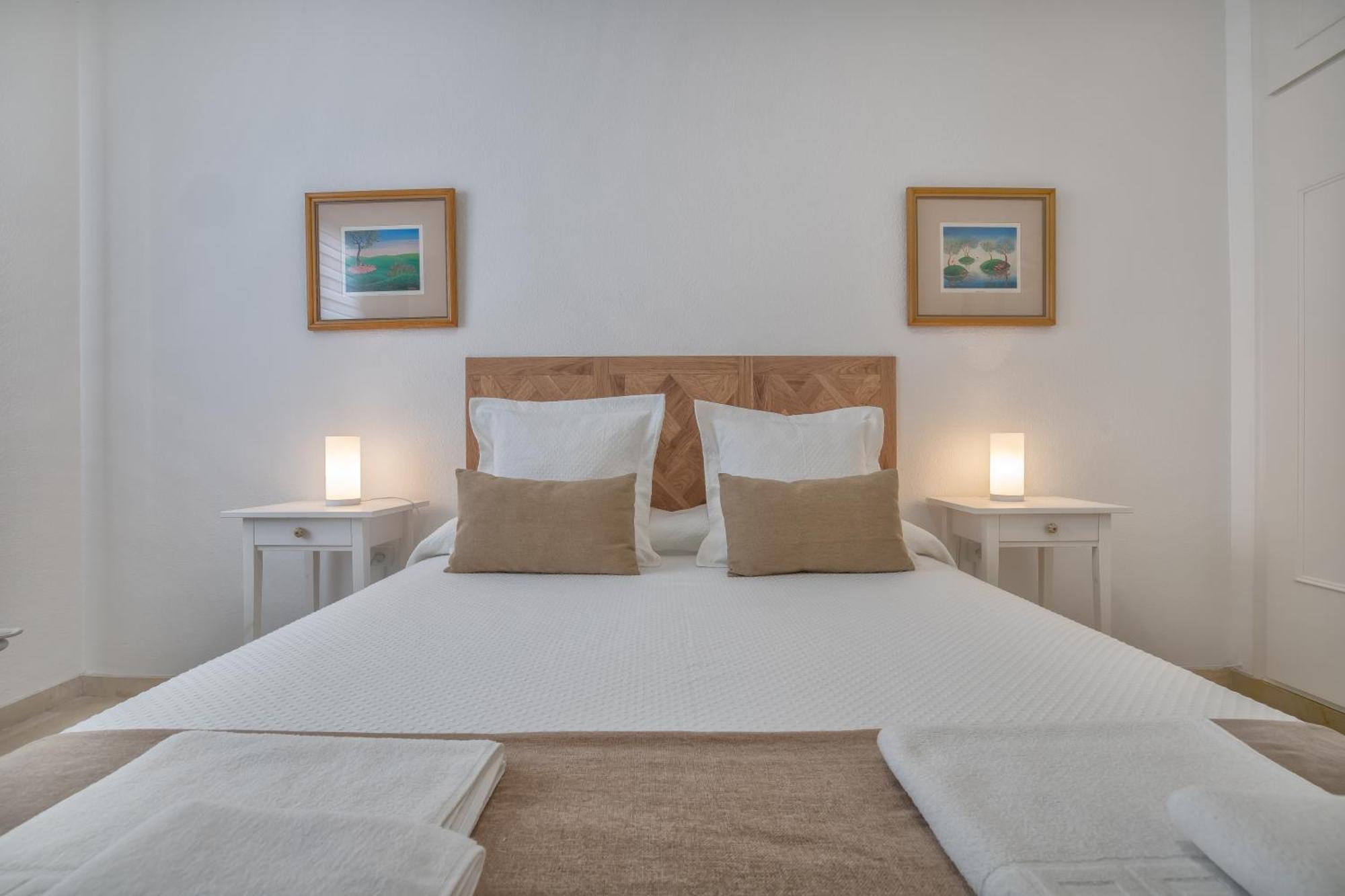 Las Azucenas De Conchaa- Parking Privado Gratuito กอร์โดบา ภายนอก รูปภาพ
