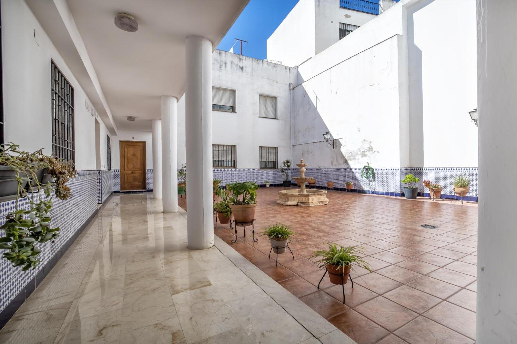 Las Azucenas De Conchaa- Parking Privado Gratuito กอร์โดบา ภายนอก รูปภาพ
